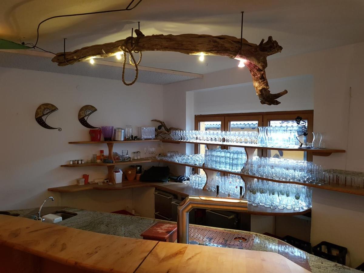 Schiff Bihlerdorf - Hostel Экстерьер фото