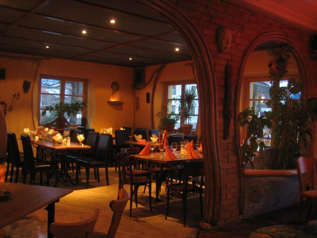 Schiff Bihlerdorf - Hostel Экстерьер фото